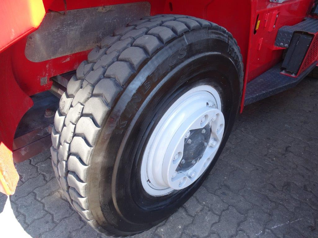 Kalmar DCG127-6 - Dieseltruck: bild 2 Kalmar DCG127-6 - Dieseltruck: bild 2