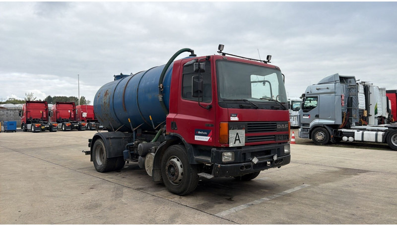DAF 75 ATI 270 (10500 L / MANUAL PUMP / MANUAL GEARBOX / STEEL SUSP. / LAMES / POMPE MANUELLE) - Sugbil: bild 2 DAF 75 ATI 270 (10500 L / MANUAL PUMP / MANUAL GEARBOX / STEEL SUSP. / LAMES / POMPE MANUELLE) - Sugbil: bild 2