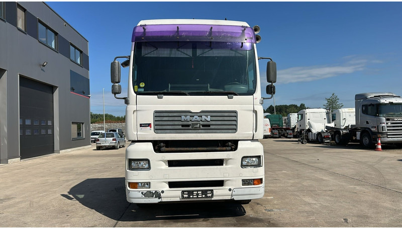 MAN TGA 18.430 (MANUAL GEARBOX / BOITE MANUELLE / RETARDER) - Dragbil: bild 2 MAN TGA 18.430 (MANUAL GEARBOX / BOITE MANUELLE / RETARDER) - Dragbil: bild 2