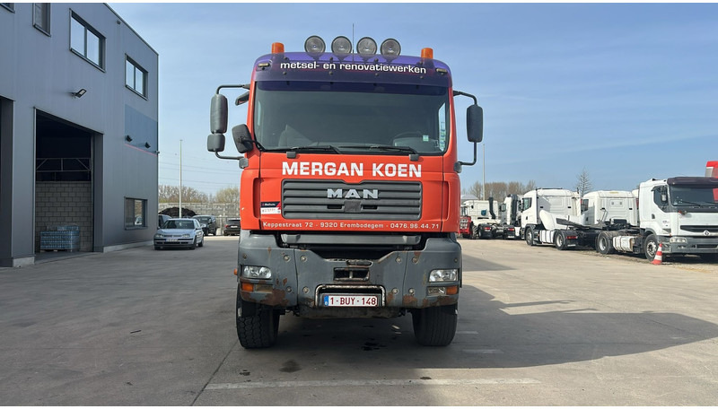 MAN TGA 33.360 (MANUAL GEARBOX / BELGIAN TRUCK / 6X4 / BIG AXLE / SEMI MANUAL PUMP) - Lastväxlare lastbil: bild 2 MAN TGA 33.360 (MANUAL GEARBOX / BELGIAN TRUCK / 6X4 / BIG AXLE / SEMI MANUAL PUMP) - Lastväxlare lastbil: bild 2