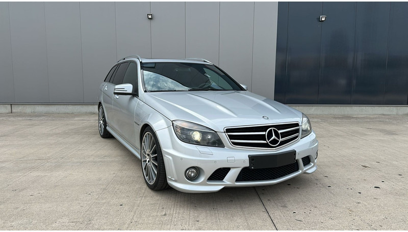 Mercedes-Benz C-Klasse 63 AMG (LICHTE VRACHT / BELGISCHE WAGEN / V8 / OPEN DAK) - Personbil: bild 3 Mercedes-Benz C-Klasse 63 AMG (LICHTE VRACHT / BELGISCHE WAGEN / V8 / OPEN DAK) - Personbil: bild 3