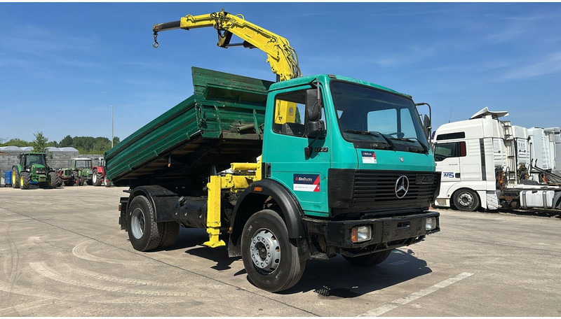 Mercedes-Benz SK 1722 (4X4 / LAMES / GRAND PONT / GRUE / TRES PROPRE / BIG HUB / STEEL SUSP. / V6) - Tippbil lastbil, Kranbil: bild 3 Mercedes-Benz SK 1722 (4X4 / LAMES / GRAND PONT / GRUE / TRES PROPRE / BIG HUB / STEEL SUSP. / V6) - Tippbil lastbil, Kranbil: bild 3