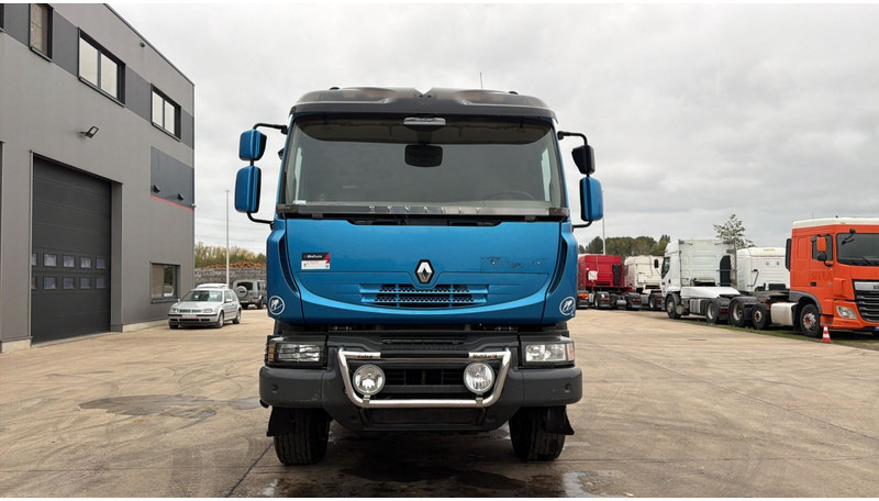 Renault Kerax 520 (PARFAIT ETAT / TRES PROPRE / LAMES / GRAND PONT / BIG HUB) - Chassi lastbil: bild 2 Renault Kerax 520 (PARFAIT ETAT / TRES PROPRE / LAMES / GRAND PONT / BIG HUB) - Chassi lastbil: bild 2
