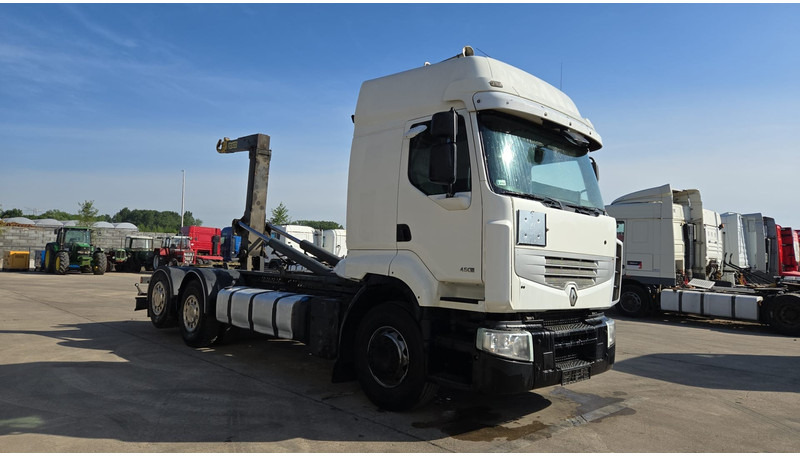 Renault Premium 450 DXI (BOITE MANUELLE / MANUAL GEARBOX / 6X2 / LAMES DEVANT) - Chassi lastbil: bild 3 Renault Premium 450 DXI (BOITE MANUELLE / MANUAL GEARBOX / 6X2 / LAMES DEVANT) - Chassi lastbil: bild 3