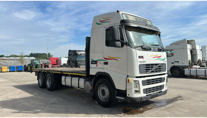 Volvo FH 12 - 460 (BOITE MANUELLE / MANUAL GEARBOX / 10 TYRES / 6X2 / AC / AIRCO) - Flakbil: bild 3 Volvo FH 12 - 460 (BOITE MANUELLE / MANUAL GEARBOX / 10 TYRES / 6X2 / AC / AIRCO) - Flakbil: bild 3