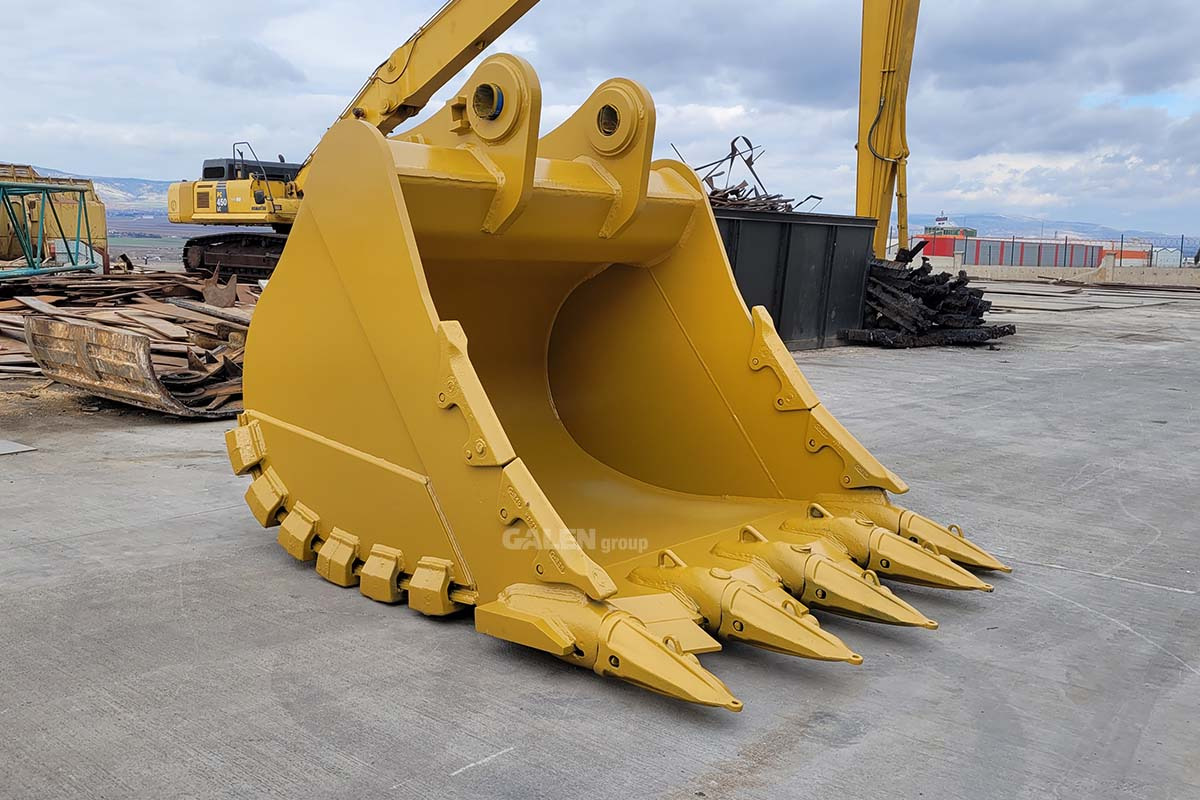 CATERPILLAR 349 Heavy Duty Bucket - Grävmaskinsskopa för Bandgrävare: bild 1 CATERPILLAR 349 Heavy Duty Bucket - Grävmaskinsskopa för Bandgrävare: bild 1