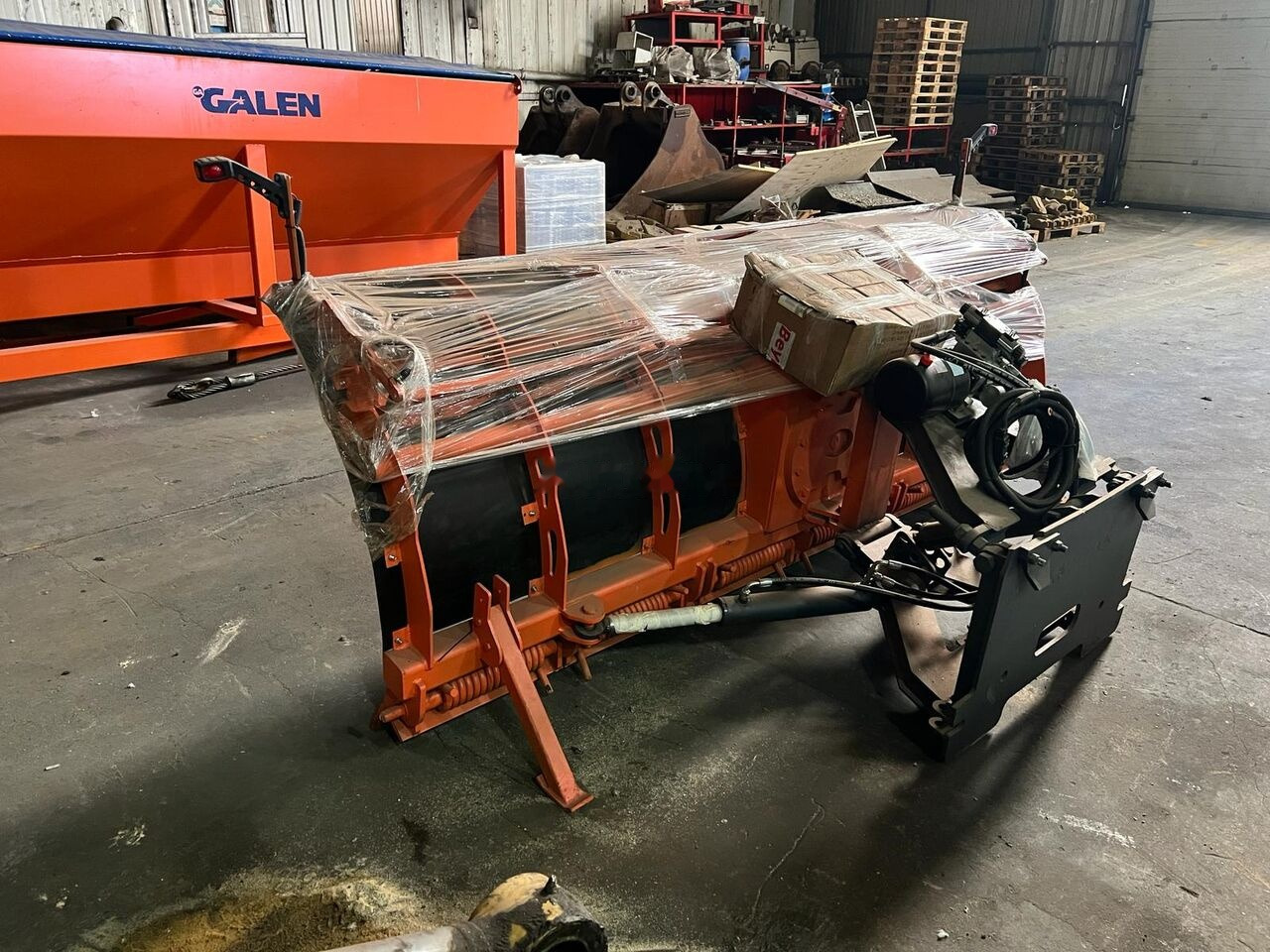 Galen Snow Plow for Trucks - Snöplog: bild 1 Galen Snow Plow for Trucks - Snöplog: bild 1