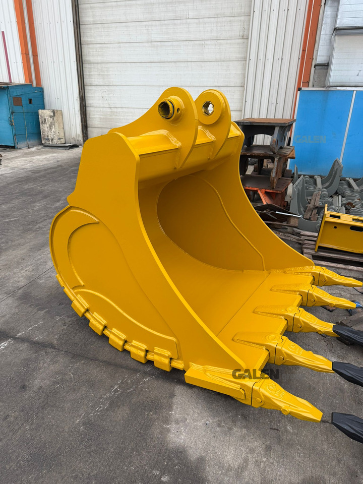 Komatsu PC300 Reinforced General Purpose Bucket - Grävmaskinsskopa för Bandgrävare: bild 1 Komatsu PC300 Reinforced General Purpose Bucket - Grävmaskinsskopa för Bandgrävare: bild 1