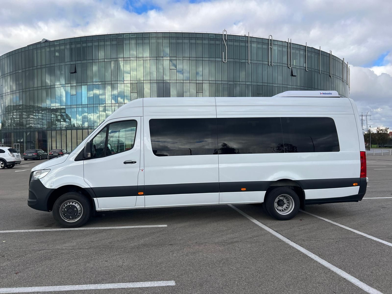 Mercedes-Benz Sprinter 517 Komfort XL, 21 SS - Minibuss, Persontransport: bild 4 Mercedes-Benz Sprinter 517 Komfort XL, 21 SS - Minibuss, Persontransport: bild 4