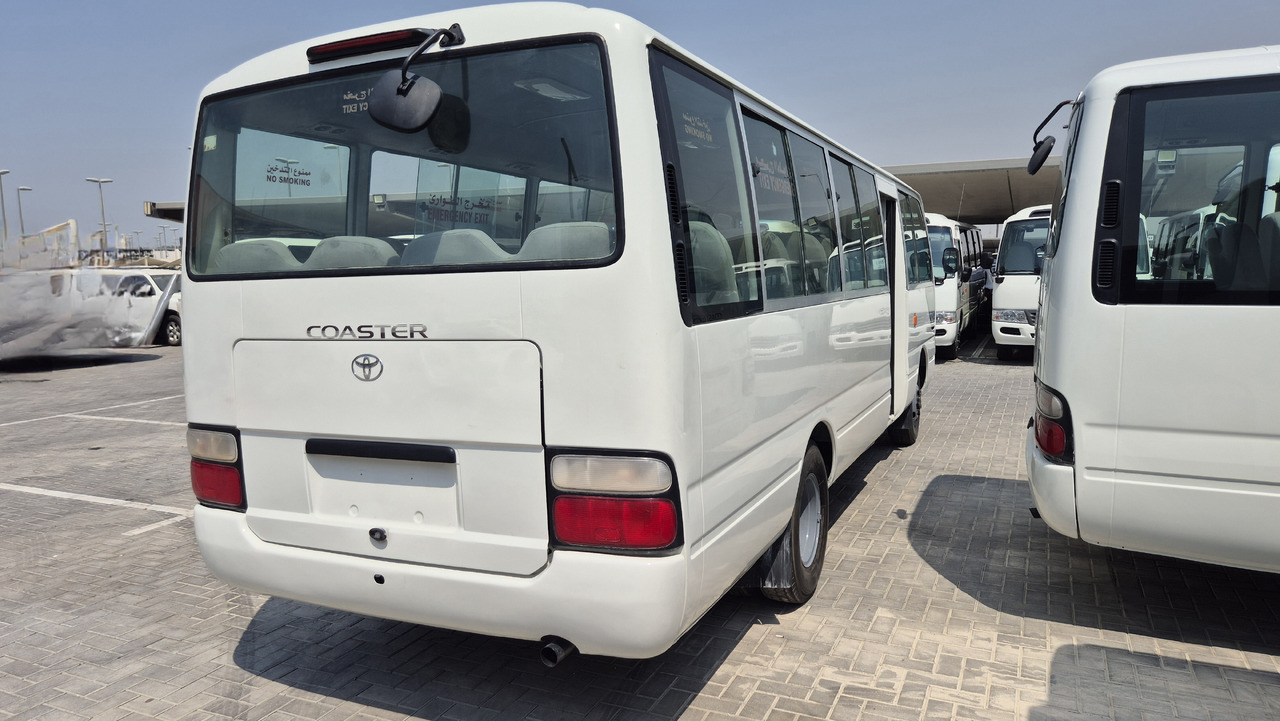 TOYOTA Coaster ... 30 places - Climatisé - Minibuss, Persontransport: bild 3 TOYOTA Coaster ... 30 places - Climatisé - Minibuss, Persontransport: bild 3