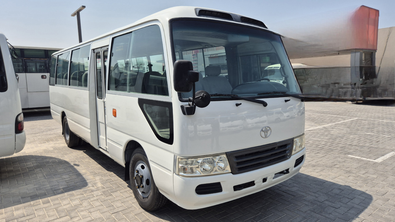 TOYOTA Coaster ... 30 places - Climatisé - Minibuss, Persontransport: bild 2 TOYOTA Coaster ... 30 places - Climatisé - Minibuss, Persontransport: bild 2