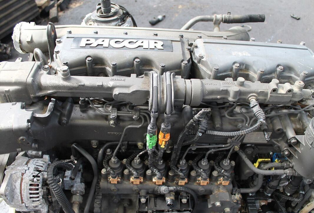 DAF Paccar PR 265S2 DAF CF 75 - Motor för Lastbil: bild 1 DAF Paccar PR 265S2 DAF CF 75 - Motor för Lastbil: bild 1