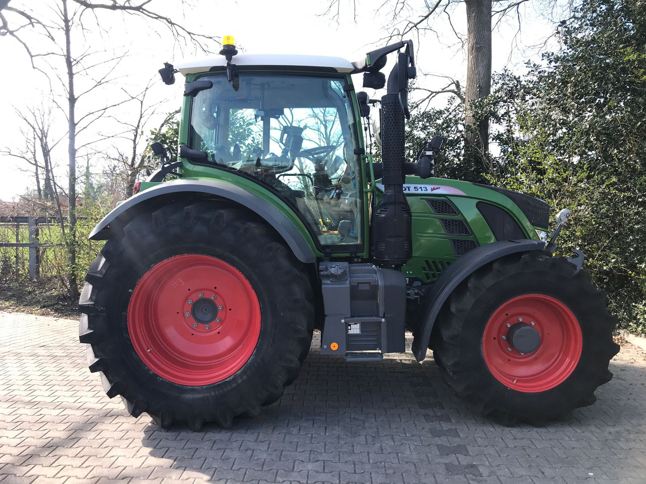 FENDT 513 Vario S4 PowerPlus - Traktor: bild 2 FENDT 513 Vario S4 PowerPlus - Traktor: bild 2