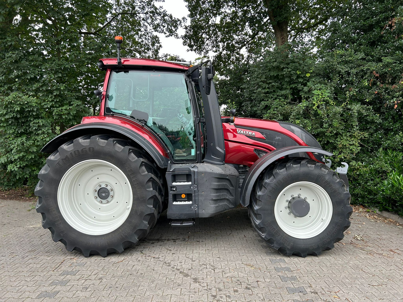VALTRA T214 Direct - Traktor: bild 2 VALTRA T214 Direct - Traktor: bild 2