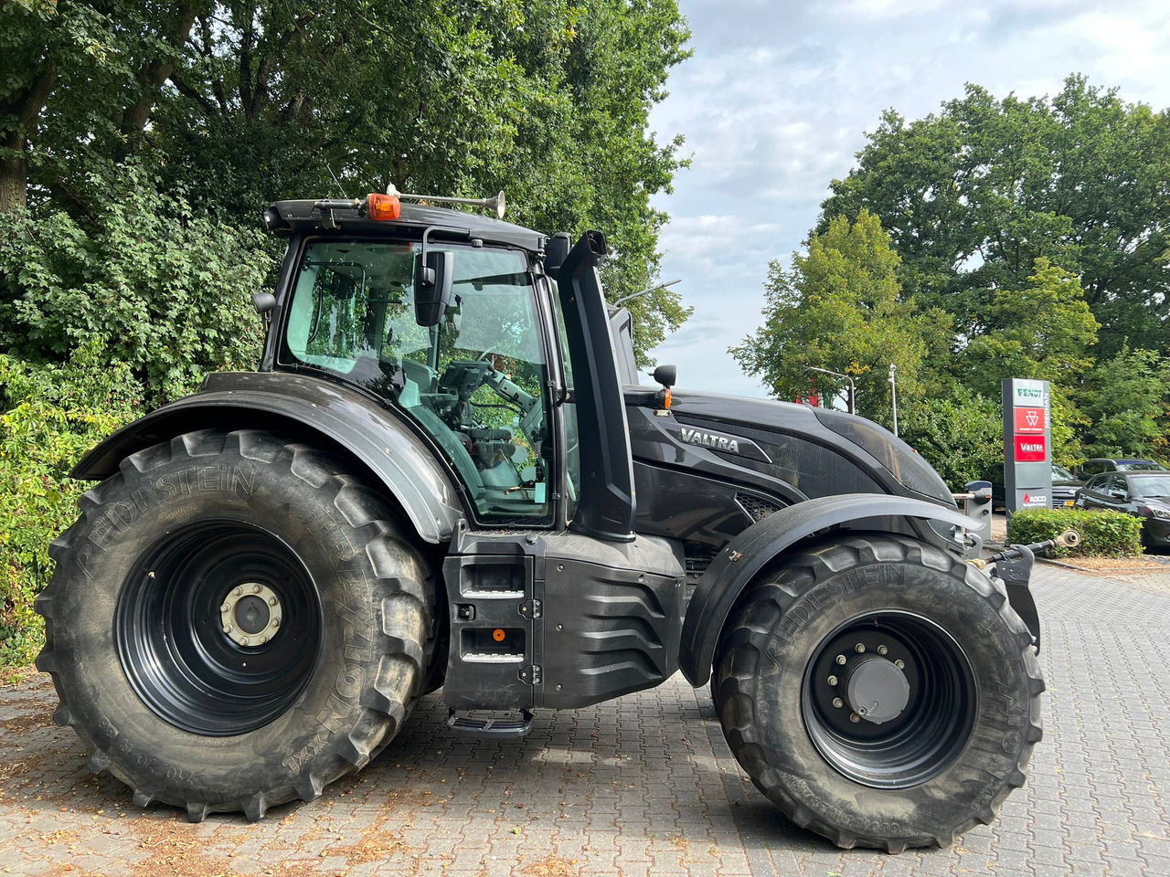 Valtra T174 Versu - Traktor: bild 4 Valtra T174 Versu - Traktor: bild 4