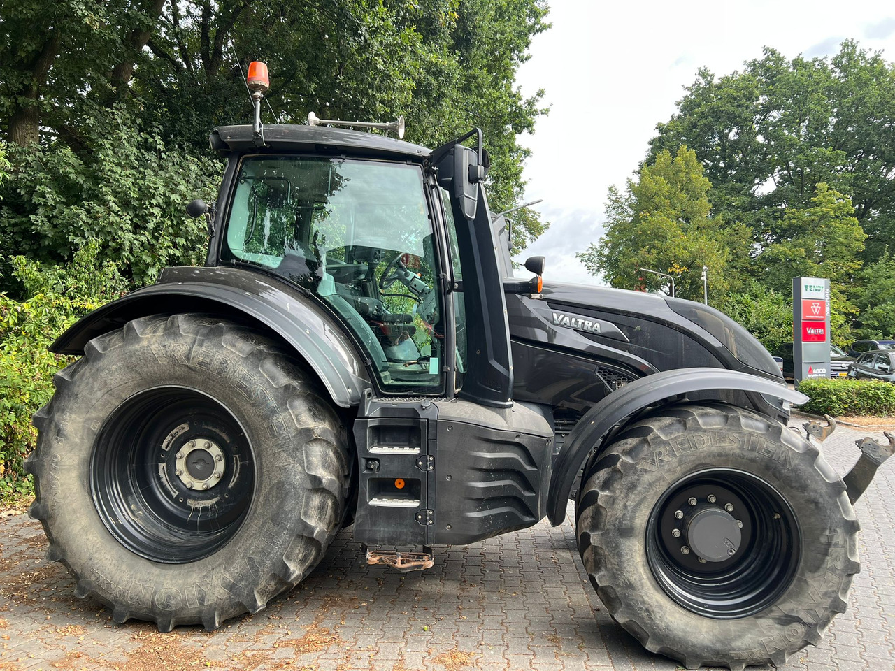 Valtra T174 Versu - Traktor: bild 4 Valtra T174 Versu - Traktor: bild 4