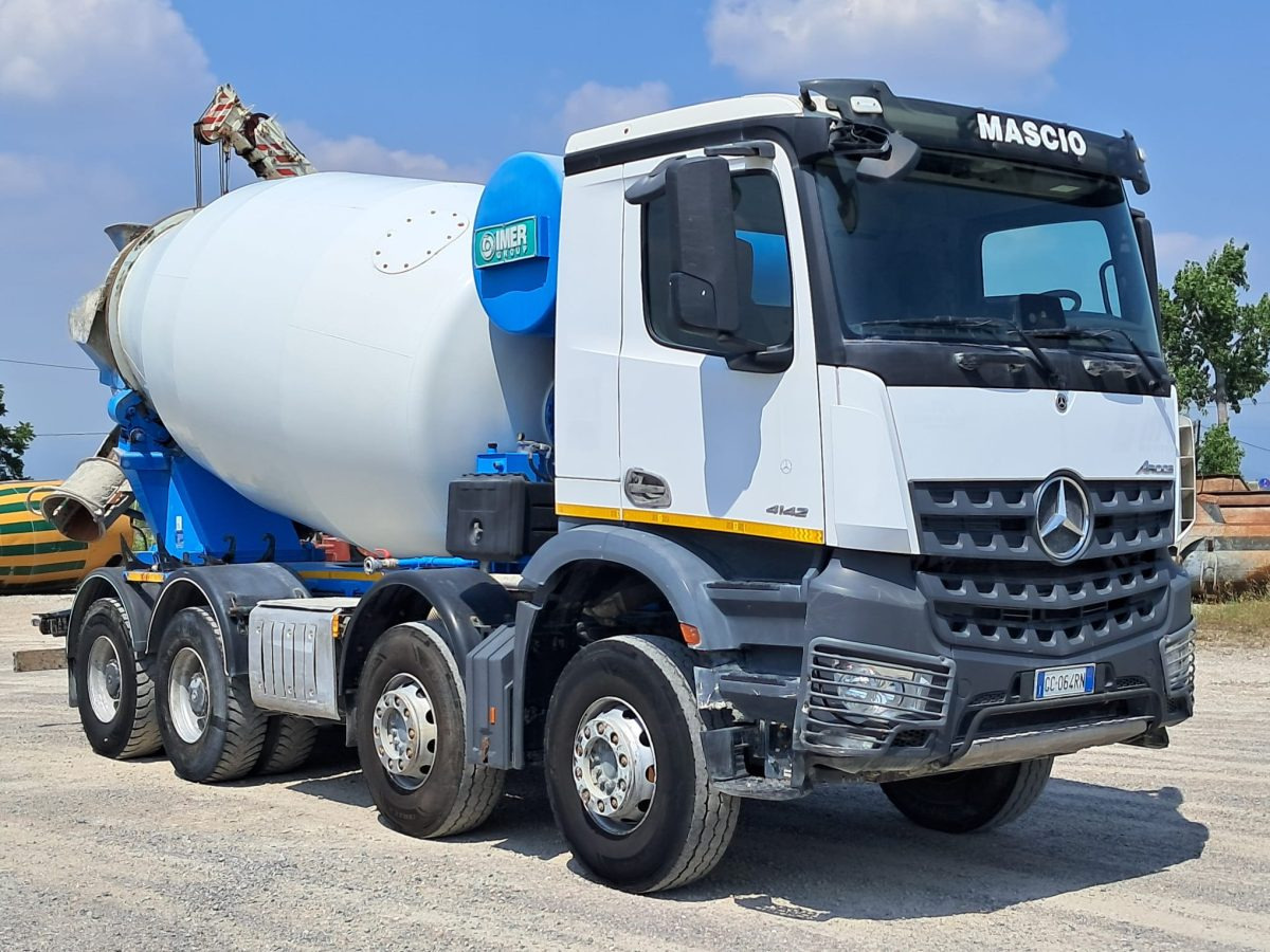 MERCEDES AROCS 4142 - Betongbil: bild 1 MERCEDES AROCS 4142 - Betongbil: bild 1