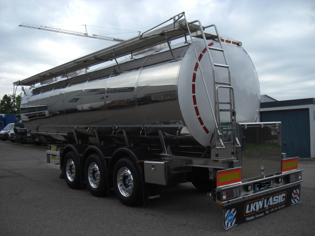 Magyar SRMAGD / BIERTANKER - Tanktrailer: bild 4 Magyar SRMAGD / BIERTANKER - Tanktrailer: bild 4