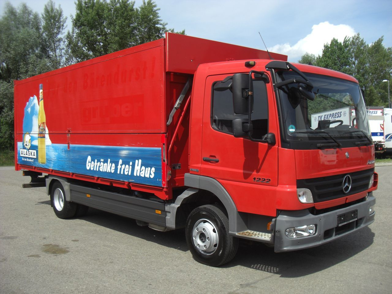 Mercedes-Benz 1222L / Automatik - Dryckestransport lastbil: bild 2 Mercedes-Benz 1222L / Automatik - Dryckestransport lastbil: bild 2