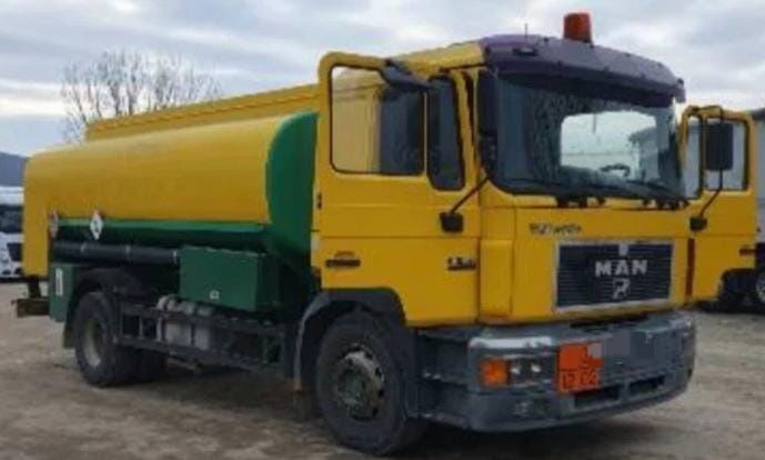 MAN 19.403 Tanker - Tankbil: bild 2 MAN 19.403 Tanker - Tankbil: bild 2