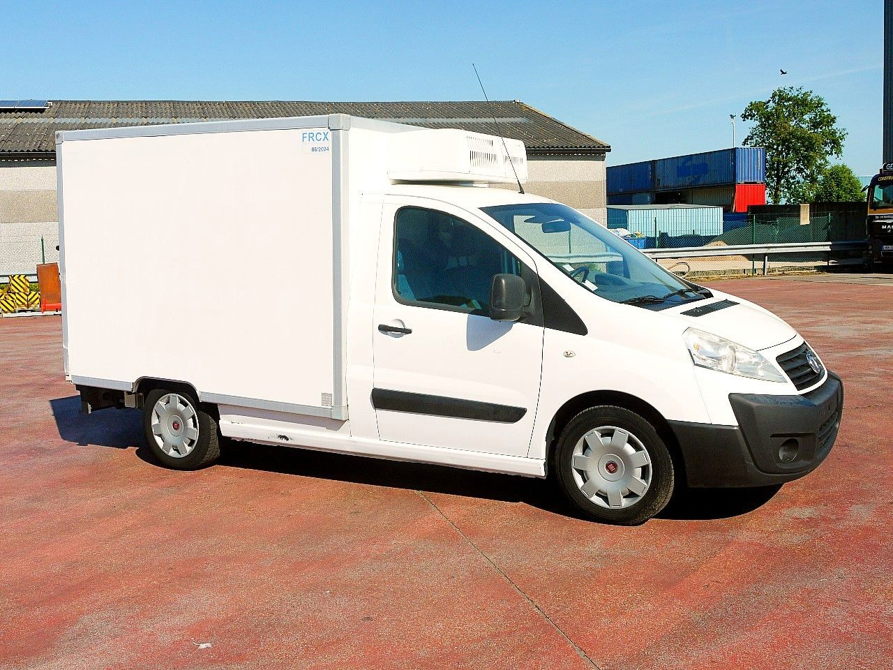 Fiat SCUDO 2.0 KUHKOFFER RELEC FROID TR 22 -20C - Kylbil: bild 2 Fiat SCUDO 2.0 KUHKOFFER RELEC FROID TR 22 -20C - Kylbil: bild 2