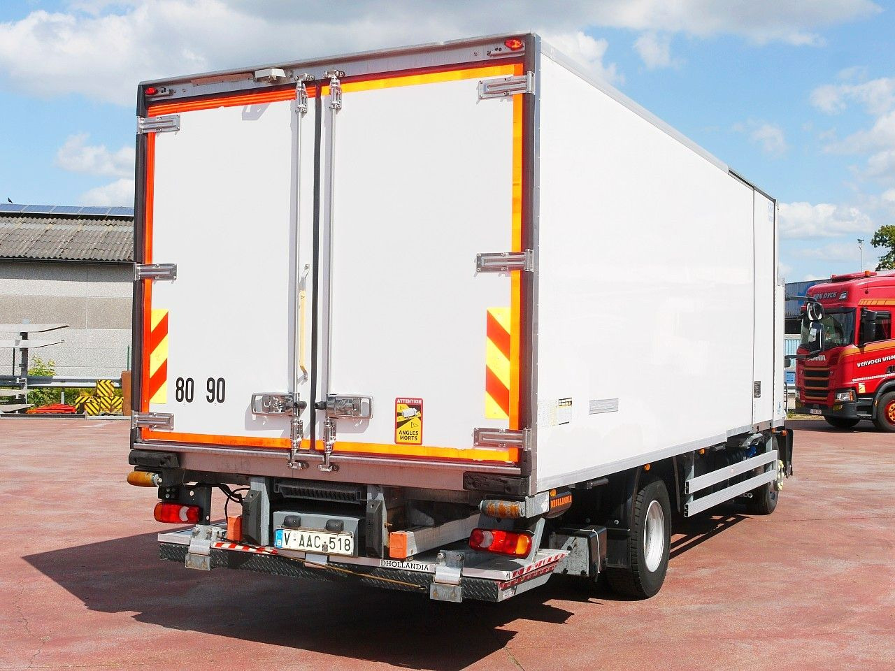 Iveco 140E19 EUROCARGO KUHLKOFFER CARRIER SUPRA 1250MT - Kylbil lastbil: bild 5 Iveco 140E19 EUROCARGO KUHLKOFFER CARRIER SUPRA 1250MT - Kylbil lastbil: bild 5