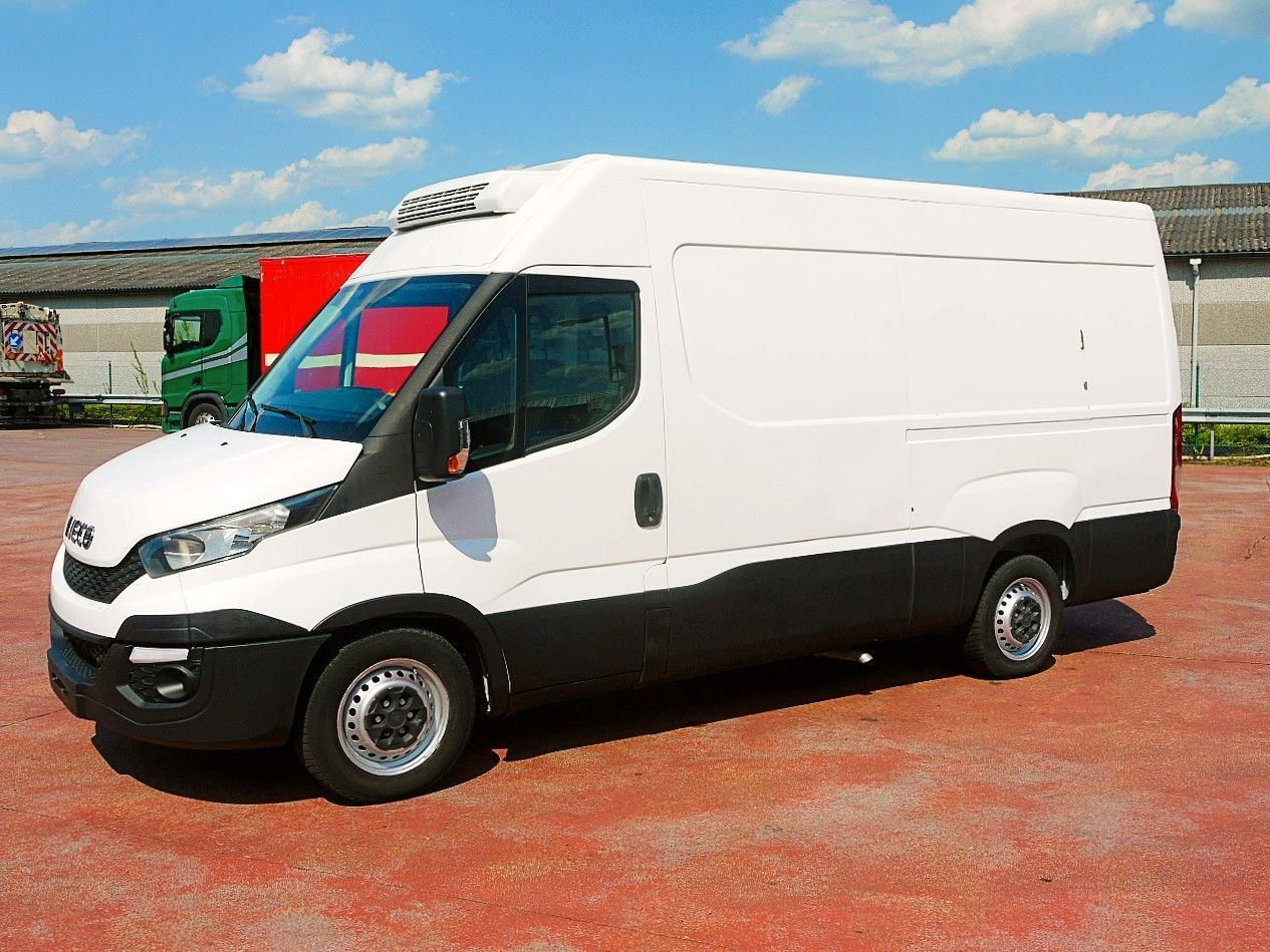 Iveco 35S13 DAILY KUHLKASTENWAGEN THERMOKING V300 MULT - Kylbil: bild 4 Iveco 35S13 DAILY KUHLKASTENWAGEN THERMOKING V300 MULT - Kylbil: bild 4