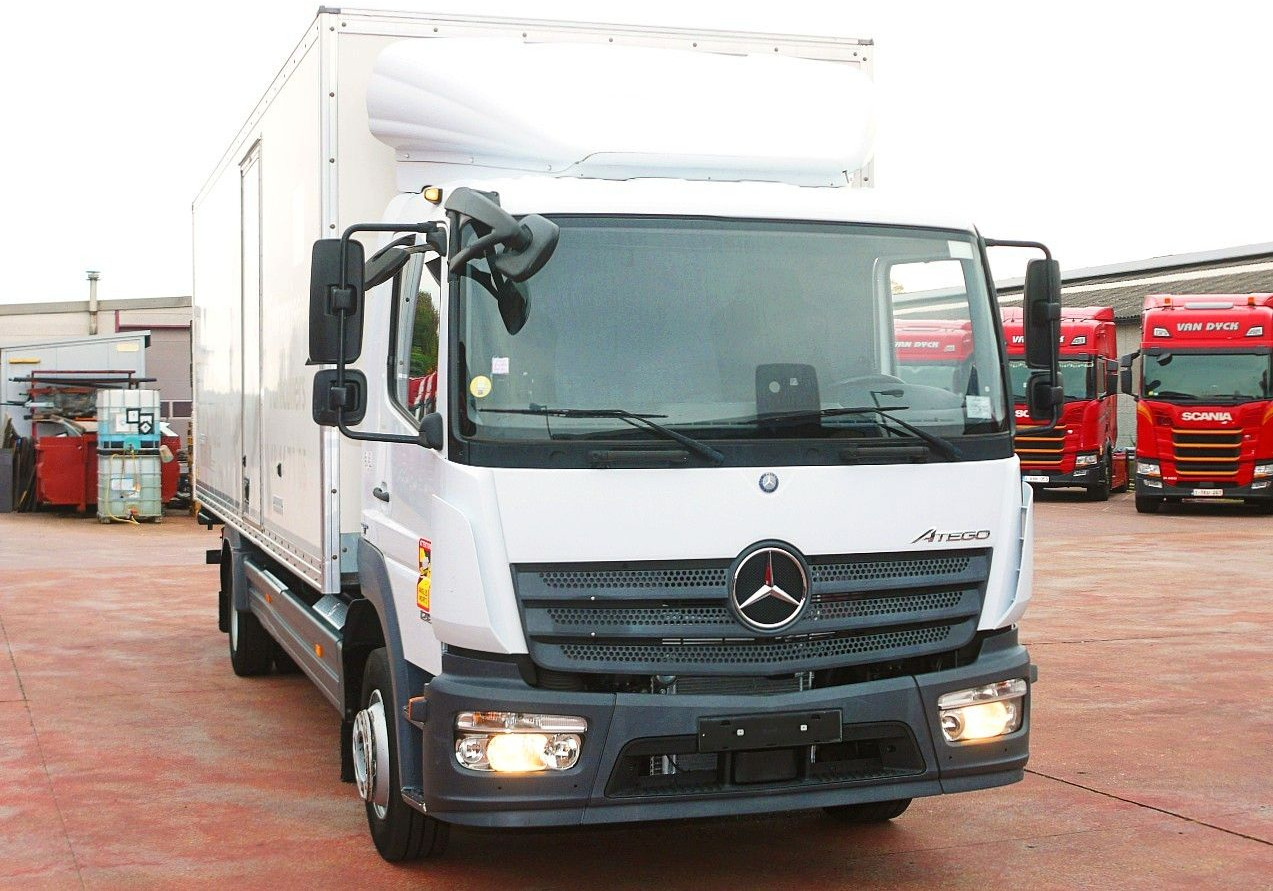 Mercedes-Benz 1218 ATEGO MEUBEL KOFFER A/C 124 Tkm - Volymskåp: bild 1 Mercedes-Benz 1218 ATEGO MEUBEL KOFFER A/C 124 Tkm - Volymskåp: bild 1