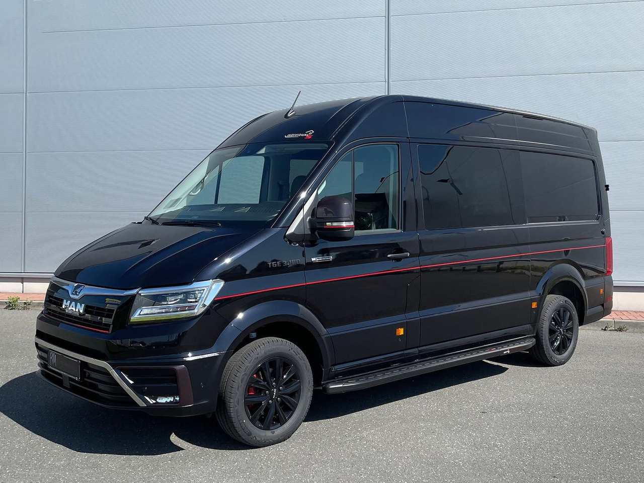 MAN TGE 3.180 L3H3 4x4 MIXTO Individual Lion S ACC - Skåpbil, Dubbelhytt transportbil: bild 1 MAN TGE 3.180 L3H3 4x4 MIXTO Individual Lion S ACC - Skåpbil, Dubbelhytt transportbil: bild 1