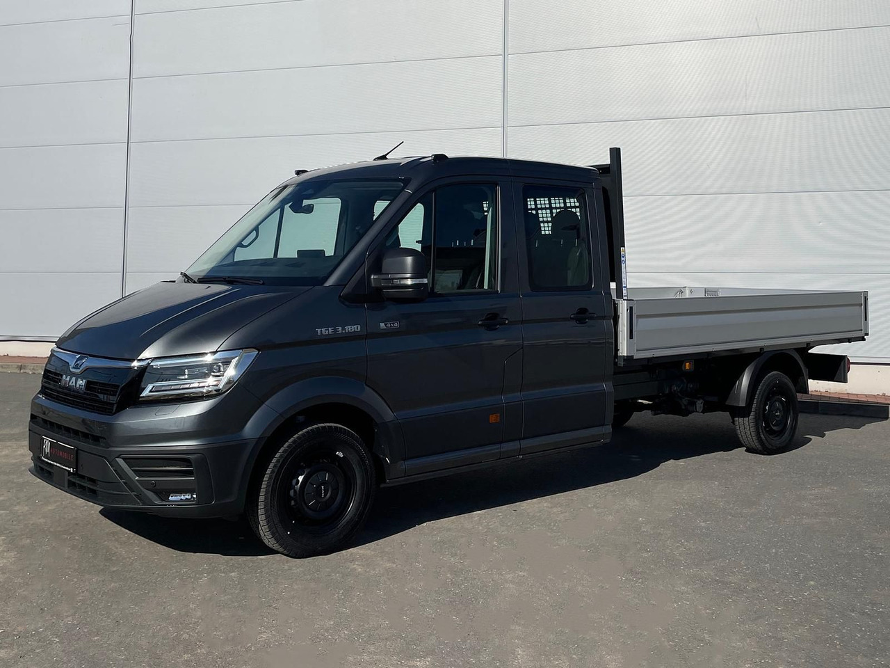 MAN TGE 3.180 Pritsche DOKA LR 4x4 ACC LED DIFF-SPER - Transportbil med flak, Dubbelhytt transportbil: bild 1 MAN TGE 3.180 Pritsche DOKA LR 4x4 ACC LED DIFF-SPER - Transportbil med flak, Dubbelhytt transportbil: bild 1