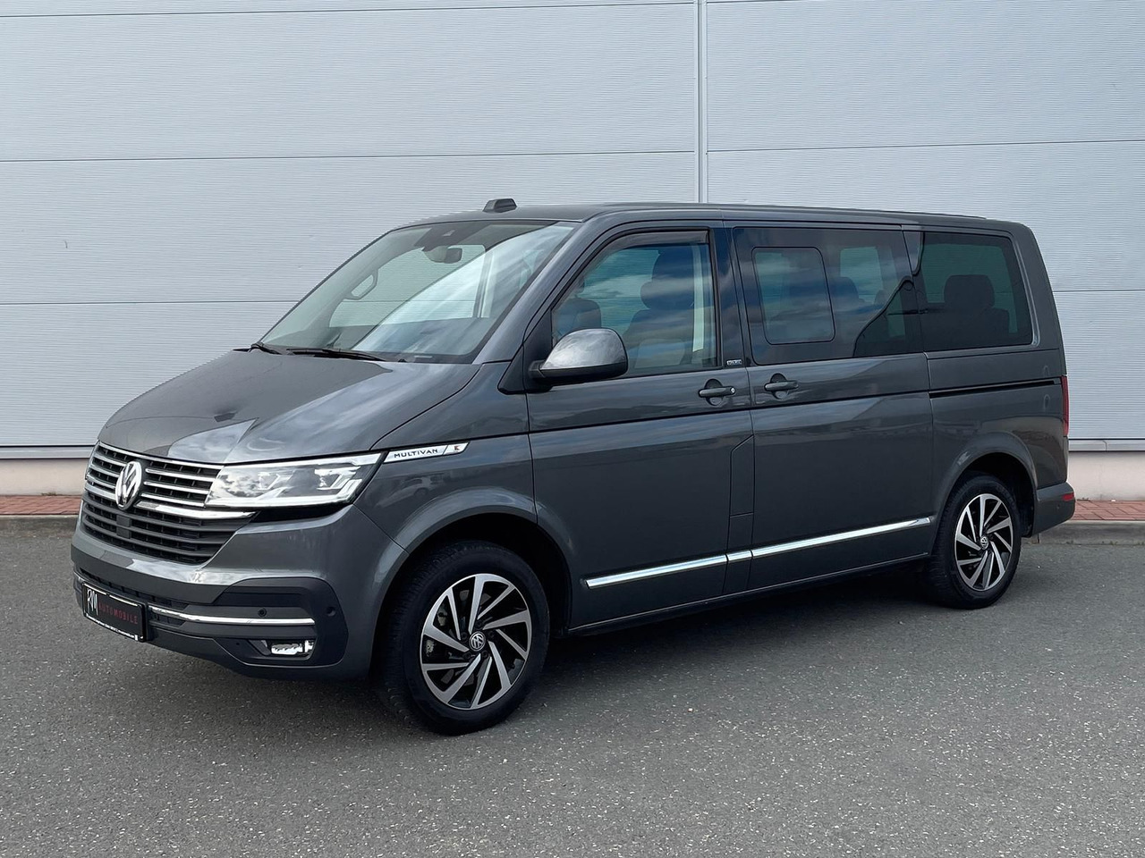Volkswagen T6.1 Multivan Comfortline 4M ACC KAMERA SITZHZ - Minibuss, Persontransport: bild 1 Volkswagen T6.1 Multivan Comfortline 4M ACC KAMERA SITZHZ - Minibuss, Persontransport: bild 1
