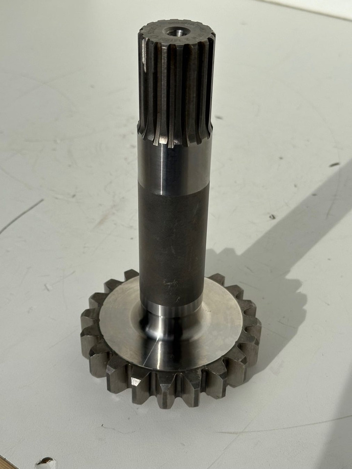 Liebherr Antriebswelle ID-Nr.969491901. FAT355P076. R906, R916, R922, R924, R926. #969491901.01# - Slutdrev för Byggmaskiner: bild 3 Liebherr Antriebswelle ID-Nr.969491901. FAT355P076. R906, R916, R922, R924, R926. #969491901.01# - Slutdrev för Byggmaskiner: bild 3