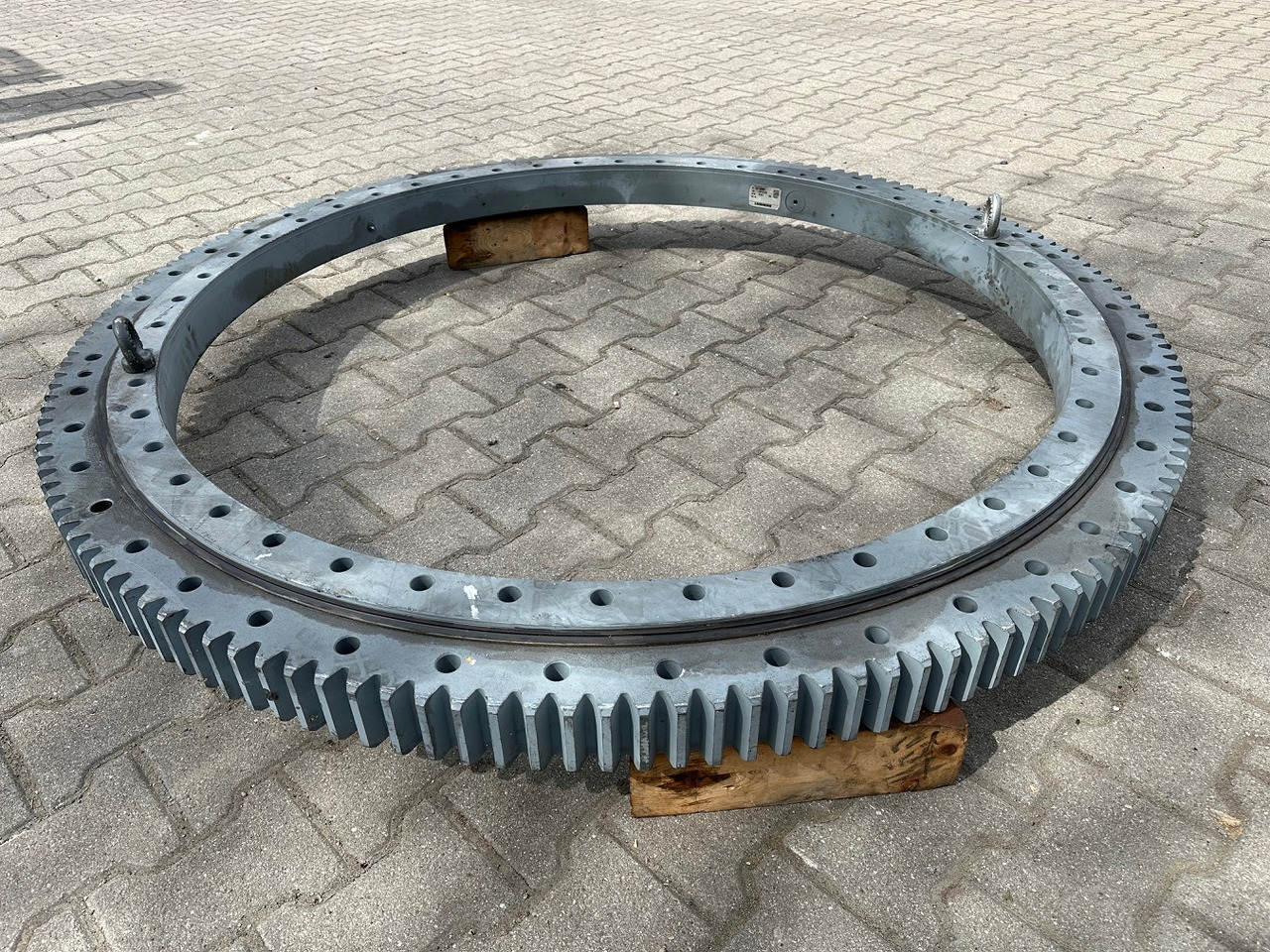 Liebherr Drehkranz - Kugeldrehverbindung Typ:KUD75 VA 007. ID-Nr.982860001. #10014# - Svängkrans för Byggmaskiner: bild 2 Liebherr Drehkranz - Kugeldrehverbindung Typ:KUD75 VA 007. ID-Nr.982860001. #10014# - Svängkrans för Byggmaskiner: bild 2