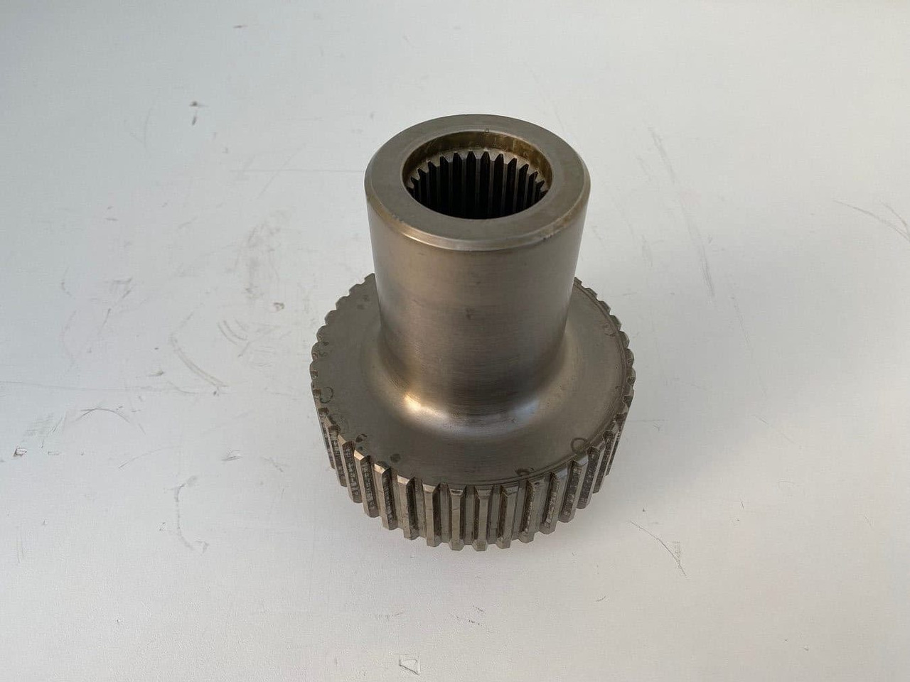 Liebherr Lamellenträger ID-Nr.968677201. FAT400E521, FAT400E511, FAT600E506, FAT600E507, FAT600E512. - Slutdrev för Bulldozer: bild 3 Liebherr Lamellenträger ID-Nr.968677201. FAT400E521, FAT400E511, FAT600E506, FAT600E507, FAT600E512. - Slutdrev för Bulldozer: bild 3