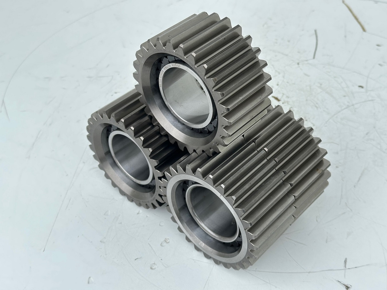 Liebherr Planetenrad ID-Nr.90205840. FAT350P126 - FAT350P138. R920 - R922 - R924 - R925 - R926 - R930 T. #90205840.22.05.02# - Slutdrev för Bandgrävare: bild 2 Liebherr Planetenrad ID-Nr.90205840. FAT350P126 - FAT350P138. R920 - R922 - R924 - R925 - R926 - R930 T. #90205840.22.05.02# - Slutdrev för Bandgrävare: bild 2