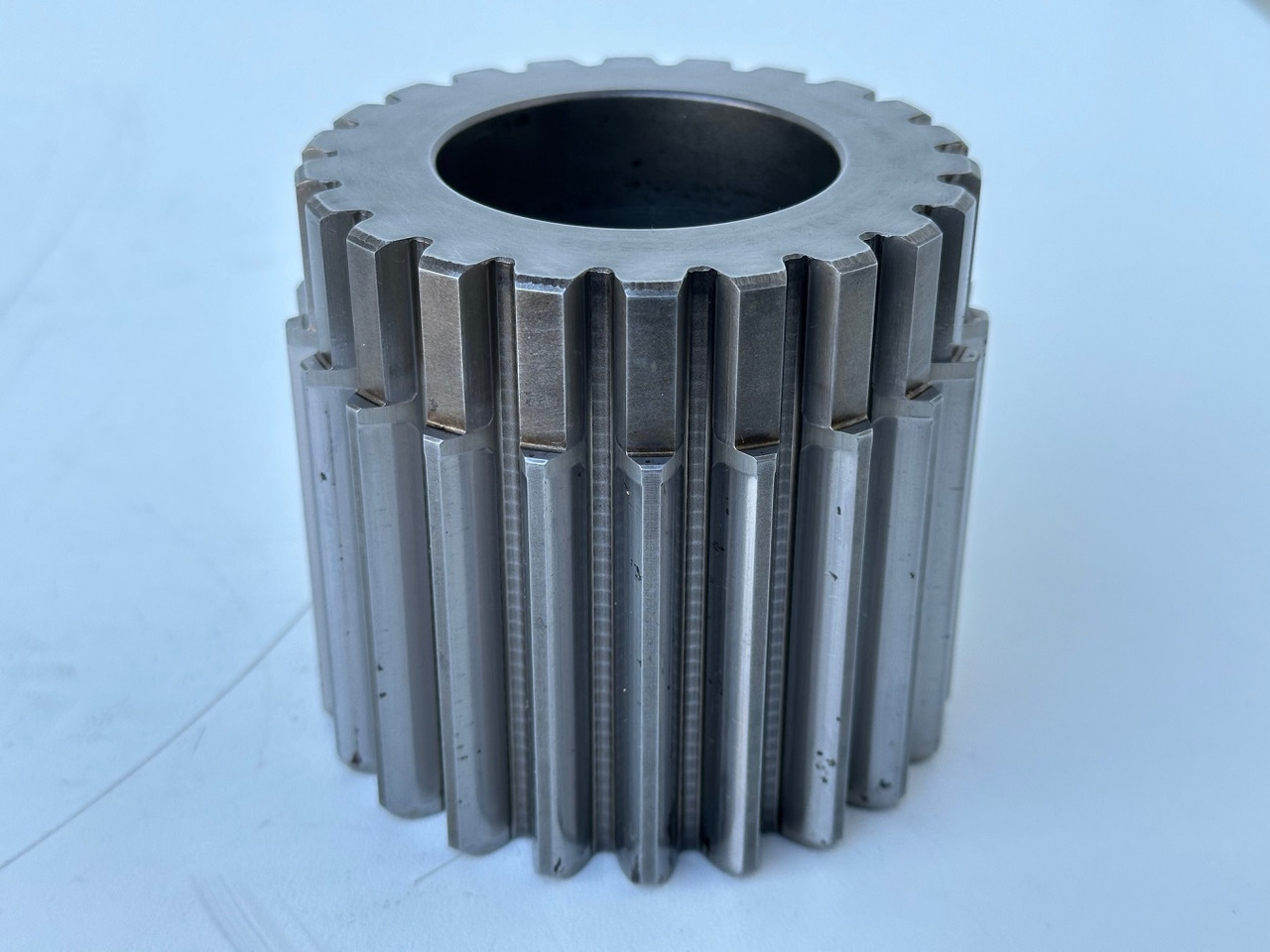 Liebherr Sonnenrad ID-Nr.90016258. FAT400P112,FAT400P130,FAT400P139,LOS1936,LOS926,R926,R928,R930,R934,R936,R938,R940,R944,R946,R950T. #90016258.06.08.02# - Slutdrev för Bandgrävare: bild 3 Liebherr Sonnenrad ID-Nr.90016258. FAT400P112,FAT400P130,FAT400P139,LOS1936,LOS926,R926,R928,R930,R934,R936,R938,R940,R944,R946,R950T. #90016258.06.08.02# - Slutdrev för Bandgrävare: bild 3