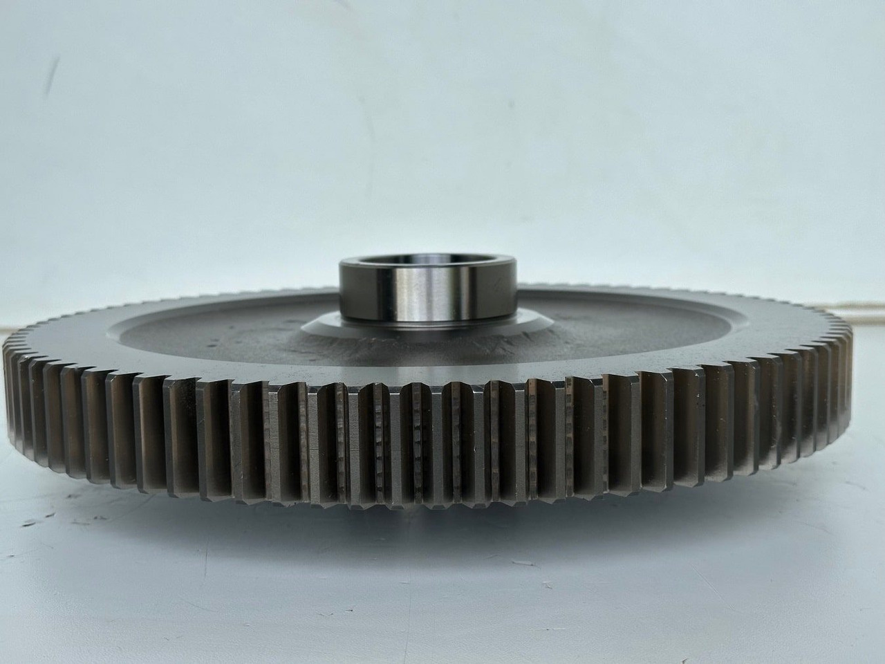 Liebherr Stirnrad ID-Nr.9443363 - ID-Nr.944336303. Fahrantrieb Typ:FAT650/508, FAT650E508, FAT650F519, FAT650F531, FAT650F549. PR752, PR754, PR756, RL52, RL64, RL66. #944336303.01# - Slutdrev för Byggmaskiner: bild 2 Liebherr Stirnrad ID-Nr.9443363 - ID-Nr.944336303. Fahrantrieb Typ:FAT650/508, FAT650E508, FAT650F519, FAT650F531, FAT650F549. PR752, PR754, PR756, RL52, RL64, RL66. #944336303.01# - Slutdrev för Byggmaskiner: bild 2