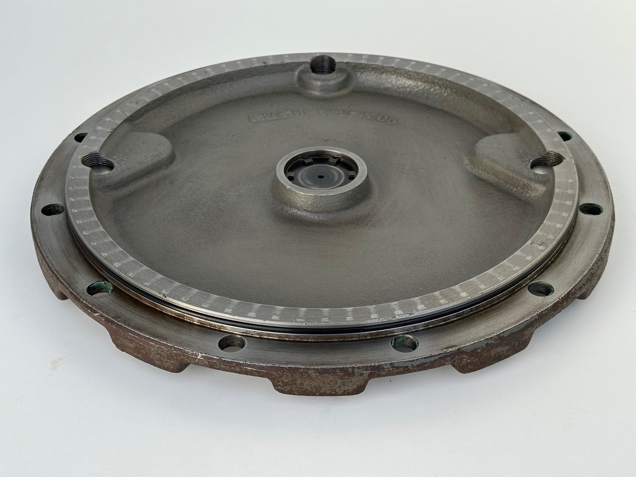 Liebherr Verschlussdeckel ID-Nr.90214374. FAT400P130, FAT400P139. R926-1715, R928-1715, R930-1716, R934-1550, R936 K-LC, R936 K-NLC, R936 K-SLC, R938-1650. #90214374.25.01# - Slutdrev för Bandgrävare: bild 5 Liebherr Verschlussdeckel ID-Nr.90214374. FAT400P130, FAT400P139. R926-1715, R928-1715, R930-1716, R934-1550, R936 K-LC, R936 K-NLC, R936 K-SLC, R938-1650. #90214374.25.01# - Slutdrev för Bandgrävare: bild 5