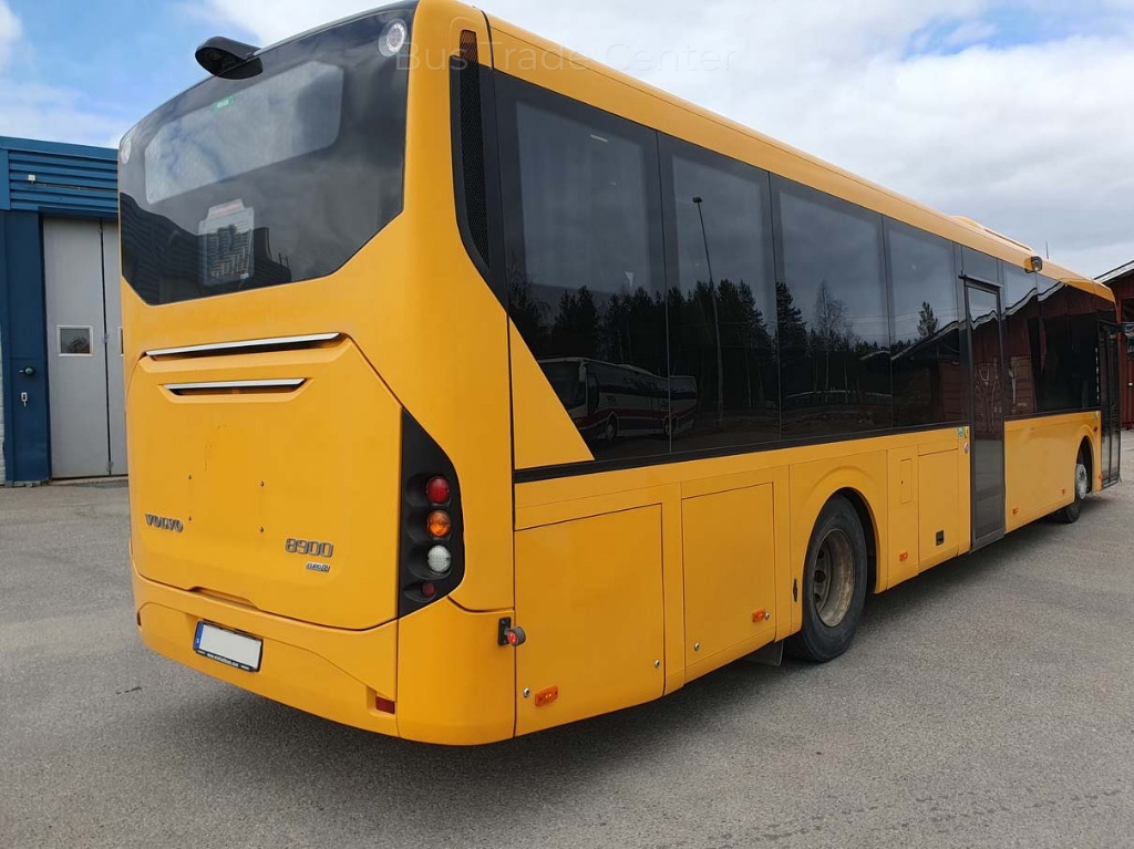 VOLVO 8900 B8RLE - Förortsbuss: bild 2 VOLVO 8900 B8RLE - Förortsbuss: bild 2