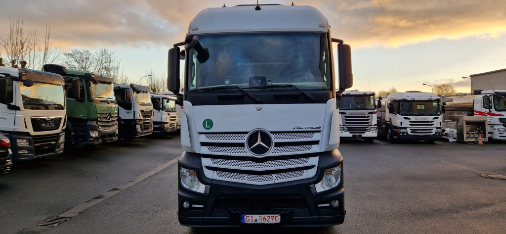 Mercedes Benz Actros 1842 4x2 (Nr. 5952) - Dragbil: bild 2 Mercedes Benz Actros 1842 4x2 (Nr. 5952) - Dragbil: bild 2