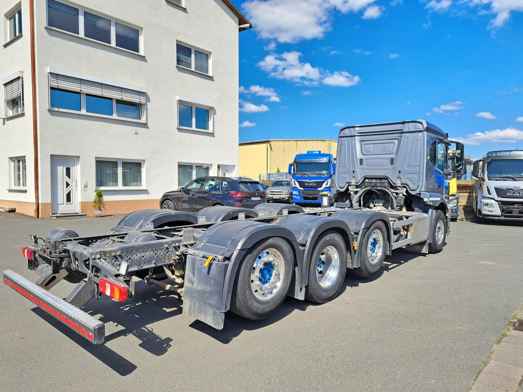 Mercedes Benz Actros 3243 8x2 1,2 & 4 Lenkachse, 2 & 4 Liftbar(Nr. 6051) - Chassi lastbil: bild 5 Mercedes Benz Actros 3243 8x2 1,2 & 4 Lenkachse, 2 & 4 Liftbar(Nr. 6051) - Chassi lastbil: bild 5