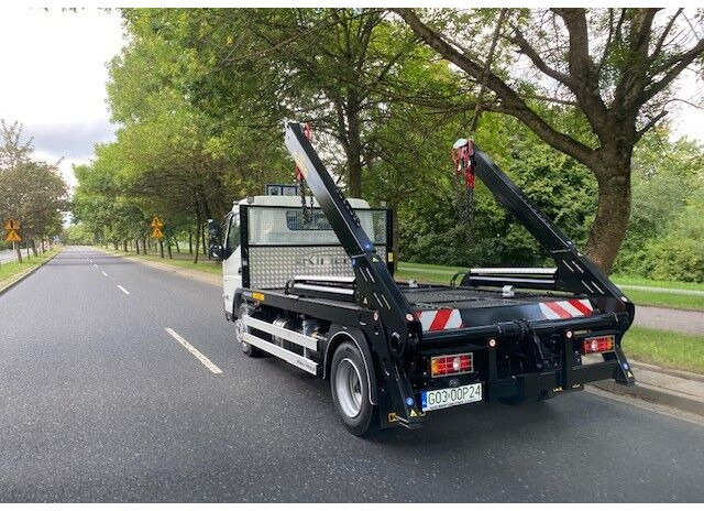 Mitsubishi Fuso 9C18 bramowiec BR6 - Liftdumper lastbil: bild 4 Mitsubishi Fuso 9C18 bramowiec BR6 - Liftdumper lastbil: bild 4