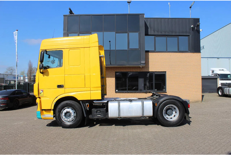 DAF XF 106.460 * EURO6 * 4X2 * - Dragbil: bild 2 DAF XF 106.460 * EURO6 * 4X2 * - Dragbil: bild 2