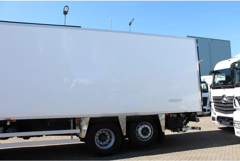 Renault Premium 310 * EURO5 * CARRIER SUPRA 850 * 6X2 * MANUAUL * - Kylbil lastbil: bild 5 Renault Premium 310 * EURO5 * CARRIER SUPRA 850 * 6X2 * MANUAUL * - Kylbil lastbil: bild 5