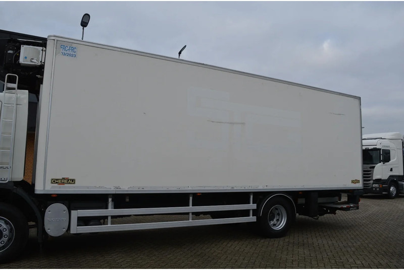 Volvo * EURO5 * CARRIER SUPRA 950MT * 4X2 * - Kylbil lastbil: bild 3 Volvo * EURO5 * CARRIER SUPRA 950MT * 4X2 * - Kylbil lastbil: bild 3