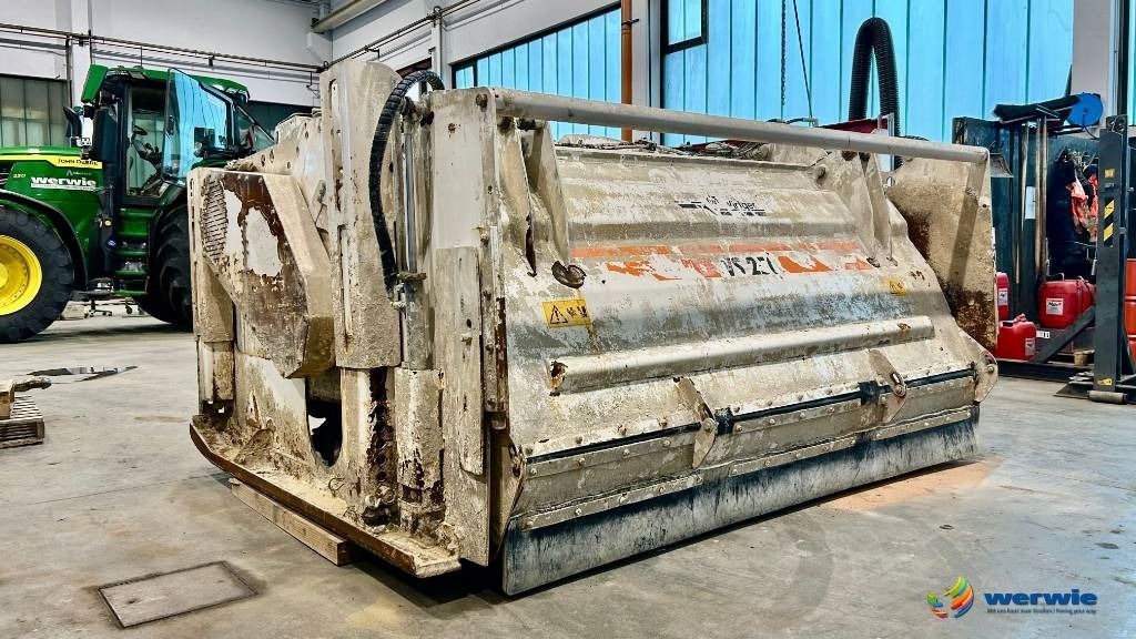Wirtgen WS 250 - Asfaltmaskin: bild 1 Wirtgen WS 250 - Asfaltmaskin: bild 1