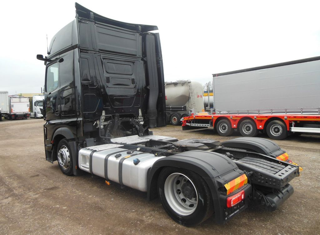 Mercedes-Benz 1848 ACTROS, LOWDECK, GIGA SPACE, STANDKLIMA - Dragbil: bild 4 Mercedes-Benz 1848 ACTROS, LOWDECK, GIGA SPACE, STANDKLIMA - Dragbil: bild 4