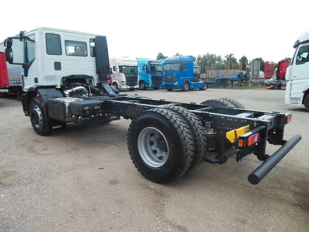 Iveco EUROCARGO ML 180E28/P, PTO - Chassi lastbil: bild 4 Iveco EUROCARGO ML 180E28/P, PTO - Chassi lastbil: bild 4