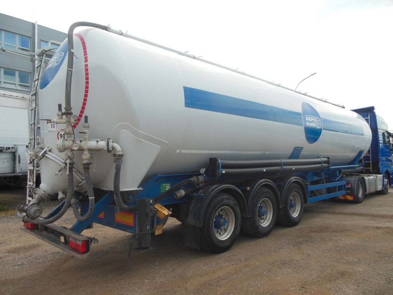 Spitzer SK 2460 CAL, 60.000 L - Bulktrailer: bild 3 Spitzer SK 2460 CAL, 60.000 L - Bulktrailer: bild 3