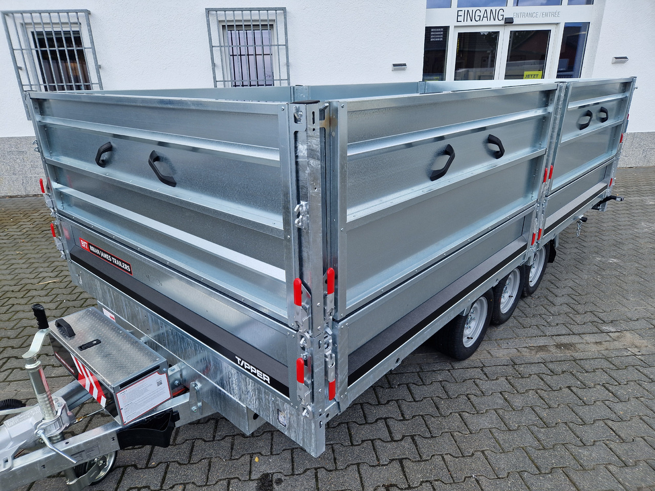 Brian James Trailer Tipper 400x200x100cm Aufsatz elektro blackline LED Tridem 3500kg Modell 24 - Tippsläp: bild 3 Brian James Trailer Tipper 400x200x100cm Aufsatz elektro blackline LED Tridem 3500kg Modell 24 - Tippsläp: bild 3